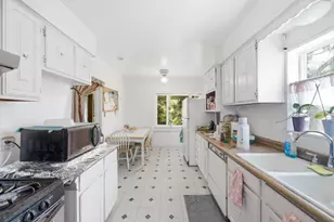 5830 40th St, Sacramento, CA 95824 - Photo 8