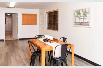 4435 Hughes Lane #6, Bakersfield, CA 95304 - Photo 16