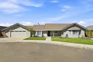 2367 Santa Cruz Ct, Turlock, CA 95382 - Photo 1