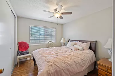 5652 Holiday Drive, Stockton, CA 95207 - Photo 16