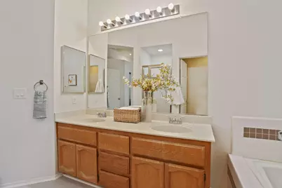 9459 Lockeridge, Sacramento, CA 95829 - Photo 34