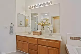9459 Lockeridge, Sacramento, CA 95829 - Photo 34