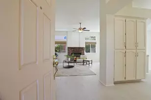 9459 Lockeridge, Sacramento, CA 95829 - Photo 10