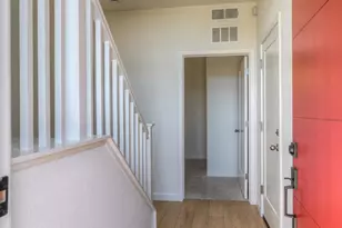 411 6th St, West Sacramento, CA 95605 - Photo 6