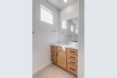411 6th Street, West Sacramento, CA 95605 - Photo 32