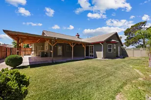 601 Crow Creek Dr, Galt, CA 95632 - Photo 2