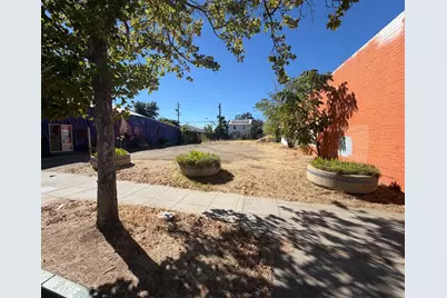 1313 Del Paso Boulevard, Sacramento, CA 95815 - Photo 1