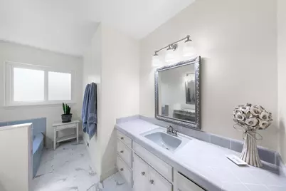 4400 Capri Way, Sacramento, CA 95822 - Photo 34