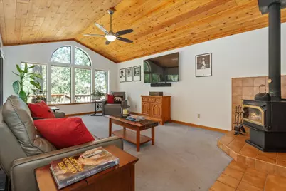 1554 Vine Maple, Murphys, CA 95247 - Photo 10