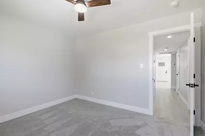5408 78th Street, Sacramento, CA 95820 - Photo 16