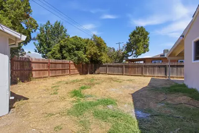 5408 78th Street, Sacramento, CA 95820 - Photo 24
