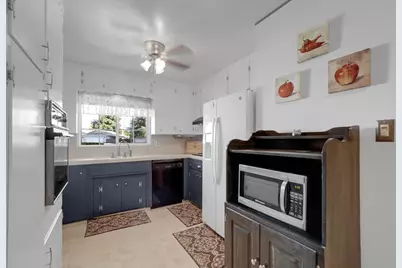 201 Bruce Court, Modesto, CA 95350 - Photo 6