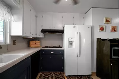 201 Bruce Court, Modesto, CA 95350 - Photo 8