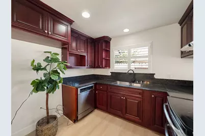 5718 Tam O Shanter Drive, Stockton, CA 95210 - Photo 18