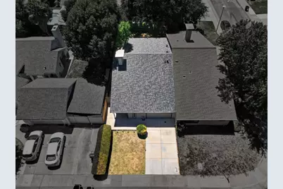 1754 Urbana Way, Sacramento, CA 95833 - Photo 28