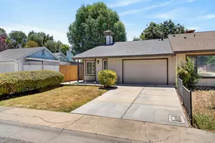1754 Urbana Way, Sacramento, CA 95833 - Photo 2