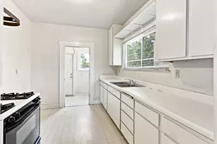 3161 T St, Sacramento, CA 95816 - Photo 14