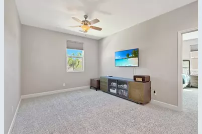 6464 Garland Way, Roseville, CA 95747 - Photo 32
