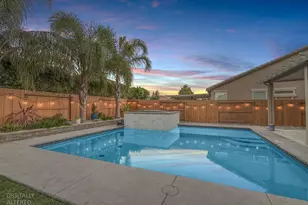 6464 Garland Way, Roseville, CA 95747 - Photo 2