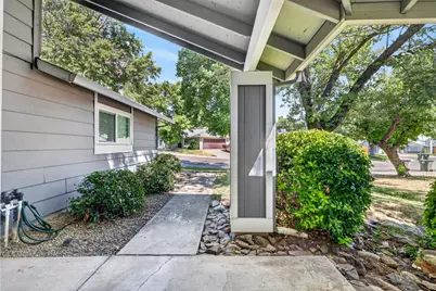 5927 Woodglade Avenue, Citrus Heights, CA 95621 - Photo 4