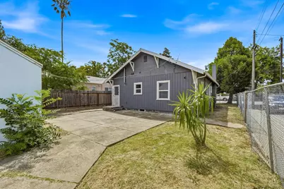 3401 12th Avenue, Sacramento, CA 95817 - Photo 32