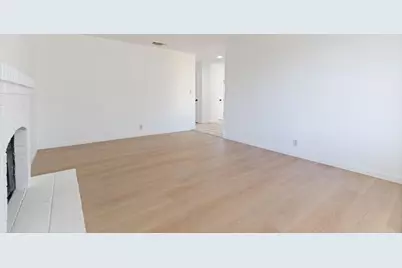 7905 Scottsdale Drive, Sacramento, CA 95828 - Photo 6
