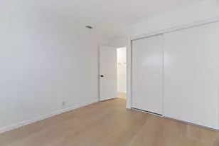7905 Scottsdale Dr, Sacramento, CA 95828 - Photo 14