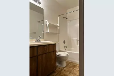 1311 W Century Boulevard #64, Lodi, CA 95242 - Photo 6