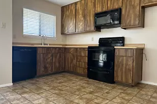 1311 W Century Blvd, Lodi, CA 95242 - Photo 12
