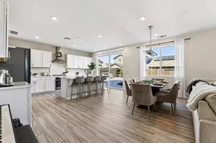 8285 Courage Dr, Sacramento, CA 95829 - Photo 8