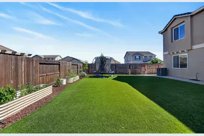 8285 Courage Drive, Sacramento, CA 95829 - Photo 26