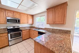 7431 Garden Gate Dr, Citrus Heights, CA 95621 - Photo 8