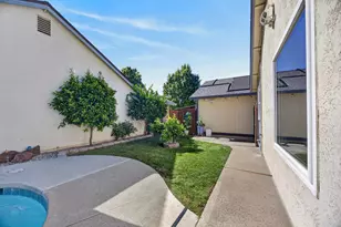 1747 Tourney Way, Sacramento, CA 95833 - Photo 14