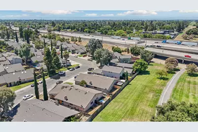 2645 Grand Canal Boulevard, Stockton, CA 95207 - Photo 16