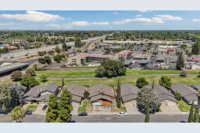 2645 Grand Canal Boulevard, Stockton, CA 95207 - Photo 8