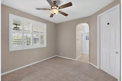10038 Waterfield Drive, Elk Grove, CA 95757 - Photo 36