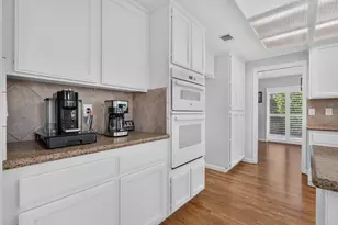9109 Westcliff Ln, Fair Oaks, CA 95628 - Photo 22