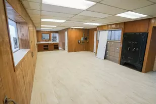 121 N Gateway Dr, Madera, CA 93637 - Photo 12