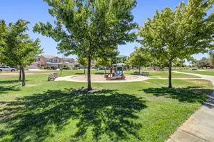 20 Loma Verde Ct, Sacramento, CA 95822 - Photo 40