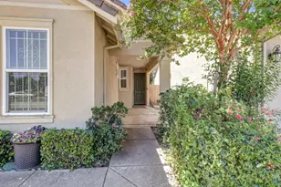20 Loma Verde Ct, Sacramento, CA 95822 - Photo 2