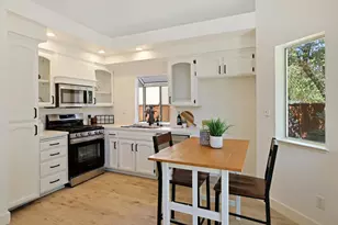 330 Falcon Ct, Tracy, CA 95376 - Photo 16