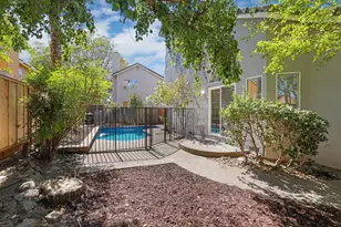 330 Falcon Ct, Tracy, CA 95376 - Photo 38