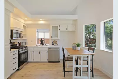 330 Falcon Court, Tracy, CA 95376 - Photo 18