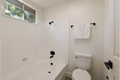 330 Falcon Court, Tracy, CA 95376 - Photo 26