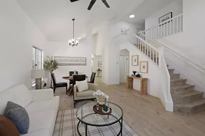 330 Falcon Court, Tracy, CA 95376 - Photo 8