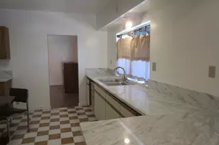 61 E Ellis St, Stockton, CA 95204 - Photo 8