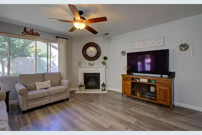 1390 Arbor Brook Drive, Manteca, CA 95336 - Photo 18