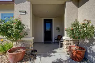 1390 Arbor Brook Dr, Manteca, CA 95336 - Photo 4