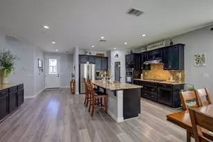 1390 Arbor Brook Dr, Manteca, CA 95336 - Photo 6
