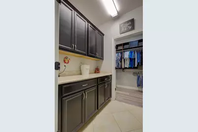 1390 Arbor Brook Drive, Manteca, CA 95336 - Photo 28